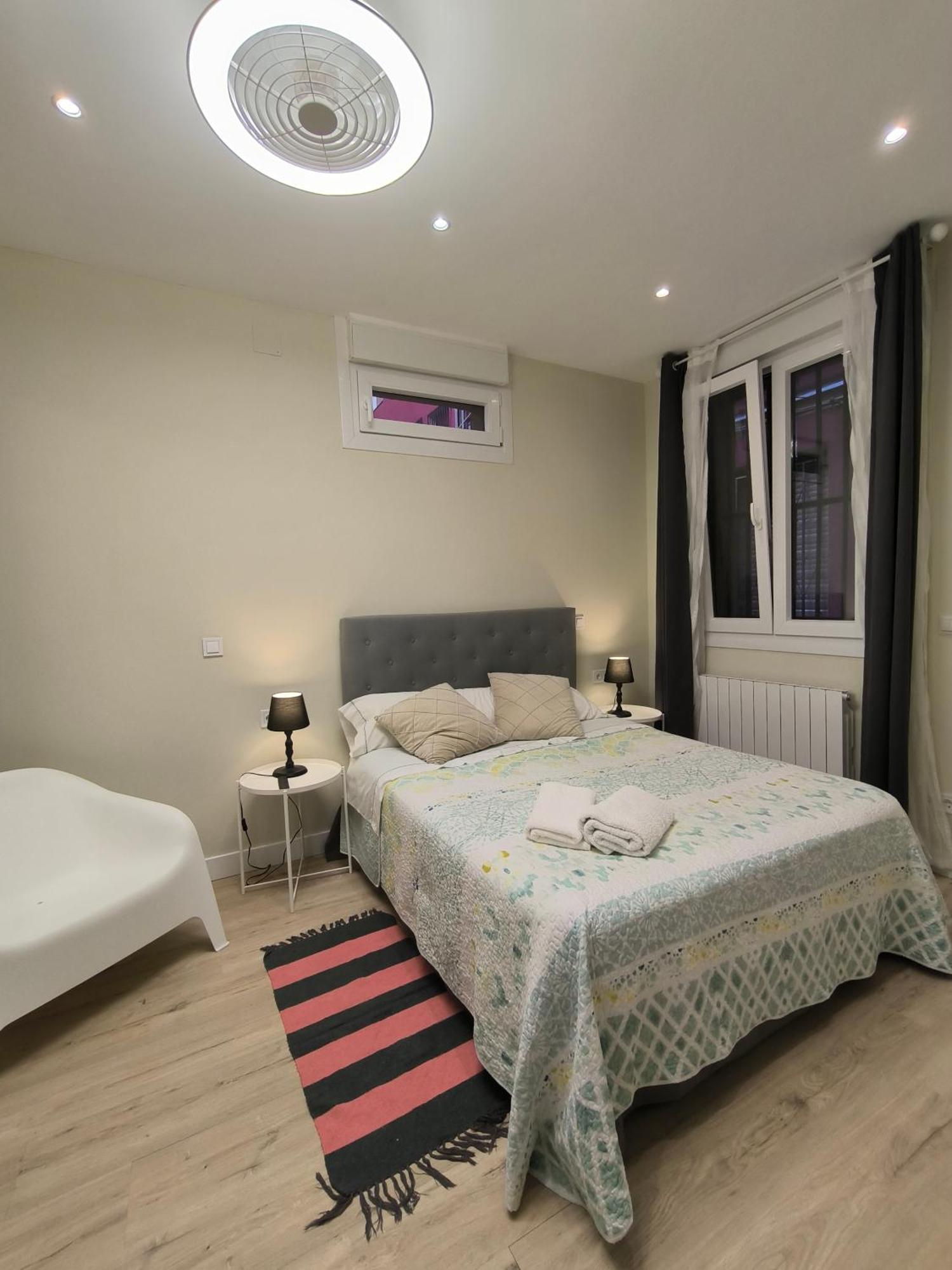 Quarto em Acomodações Particulares 57 En Con Wifi *